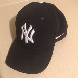 Hat - New York Yankee Nike